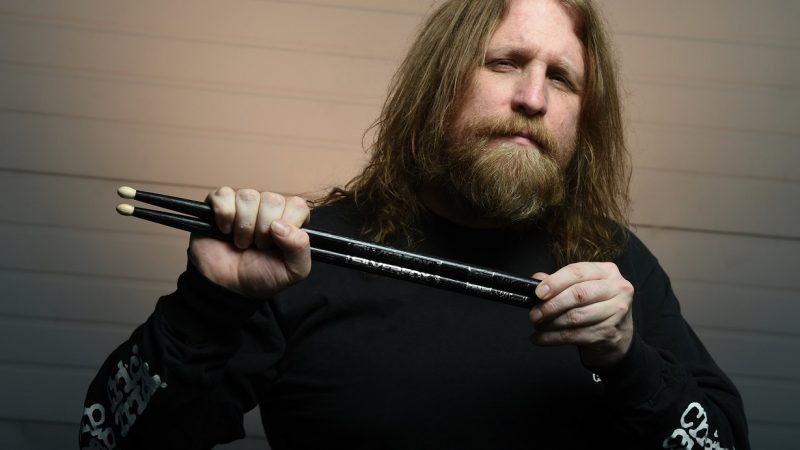 Will Carroll, do Death Angel, recebe alta de hospital após ser internado na UTI com coronavírus