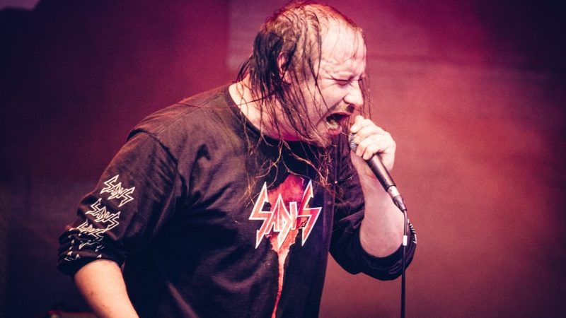 Lars-Göran Petrov, vocalista do Entombed, morre aos 49 anos