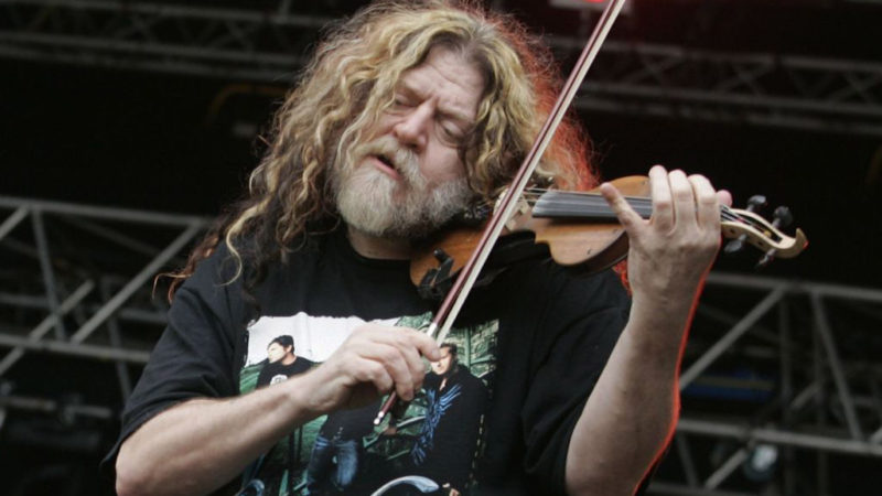 Robby Steinhardt, violinista e fundador do Kansas, morre aos 71 anos