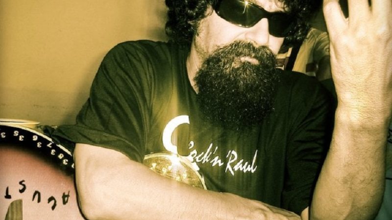 Morre Roberto Seixas, sósia e cover de Raul Seixas