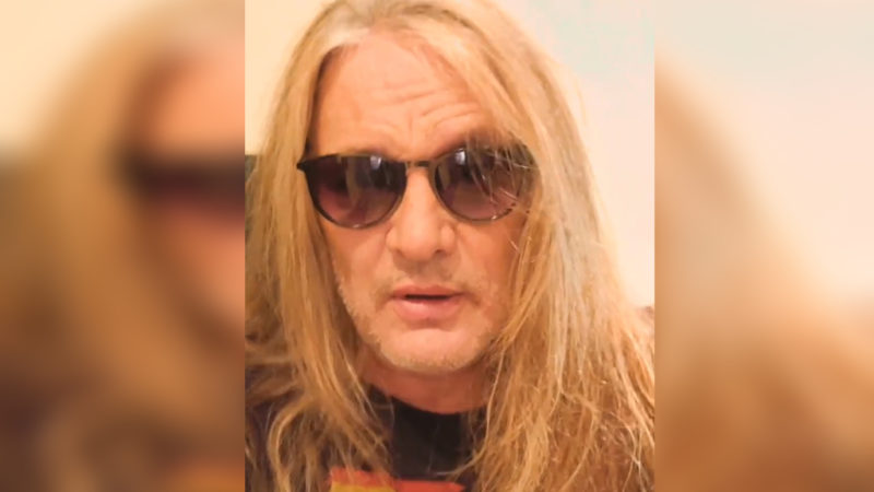 Sebastian Bach, ex-Skid Row, testa positivo para Covid-19