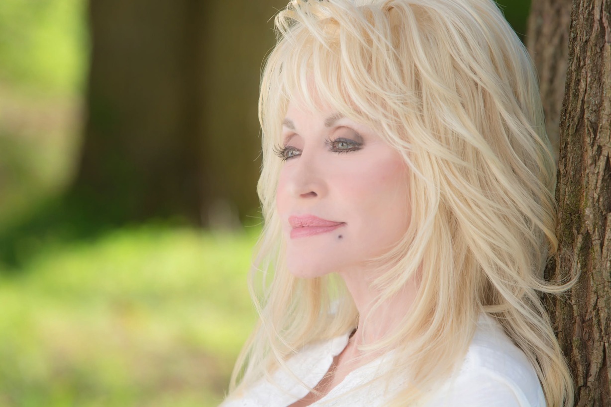 Dolly Parton, ícone da country music, morre aos 80 anos