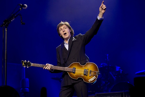 Paul McCartney anuncia quatro shows no Brasil em outubro