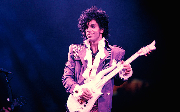 Confira versão original de Prince para ‘Nothing Compares 2 U’