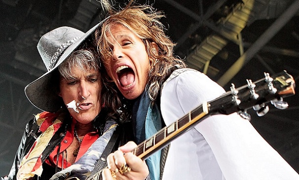 Steven Tyler e Joe Perry, do Aerosmith, se tornam avôs no mesmo dia