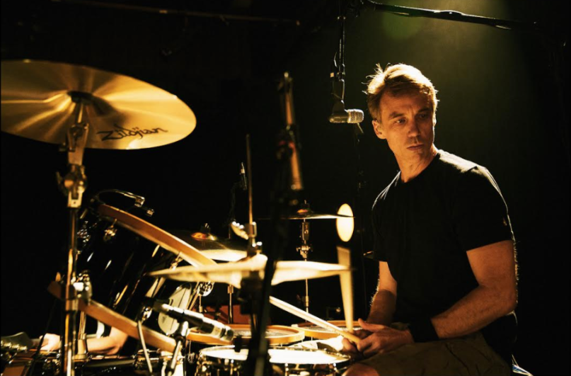 Matt Cameron (Pearl Jam, Soundgarden) lança primeiro single solo; ouça