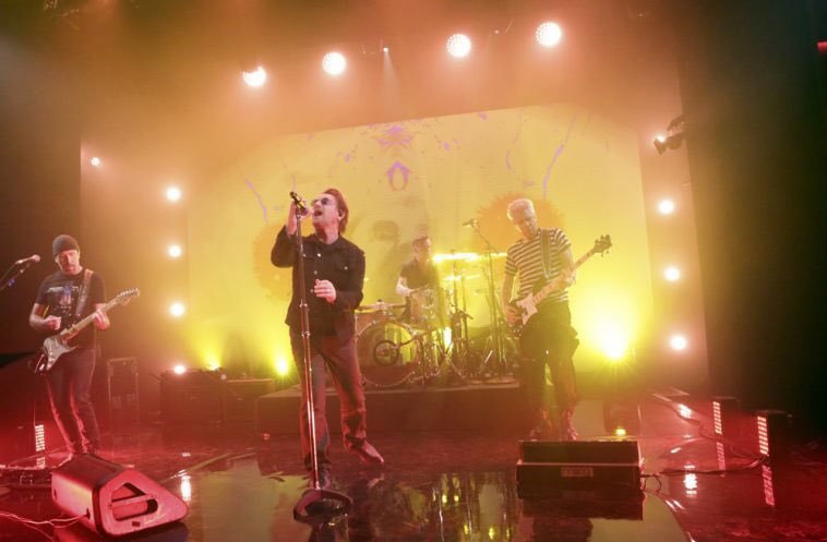 U2 apresenta novo single ‘You’re The Best Thing About Me’ no ‘The Tonight Show’; assista