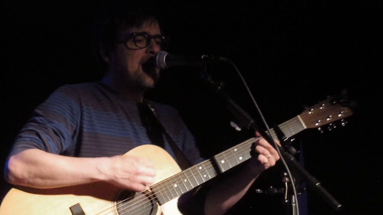 Rivers Cuomo, do Weezer, faz cover de Smashing Pumpkins e Green Day; assista