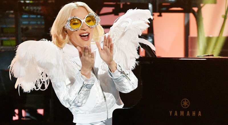 Lady Gaga lança versão de ‘Your Song’, de Elton John; ouça