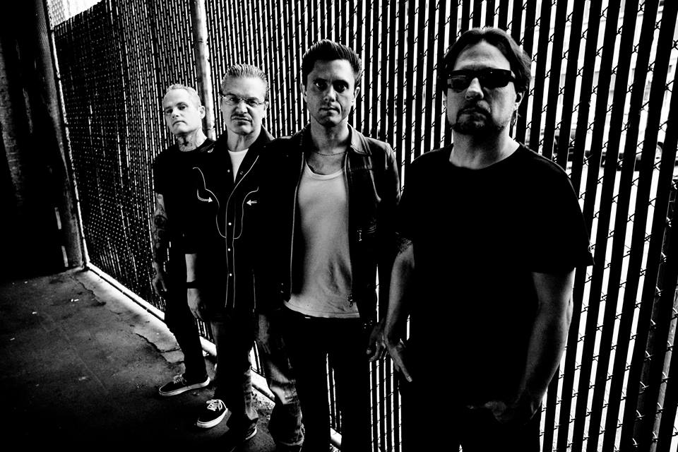 Dead Cross, de Mike Patton e Dave Lombardo, lança versão de ‘Rise Above’, do Black Flag; assista clipe