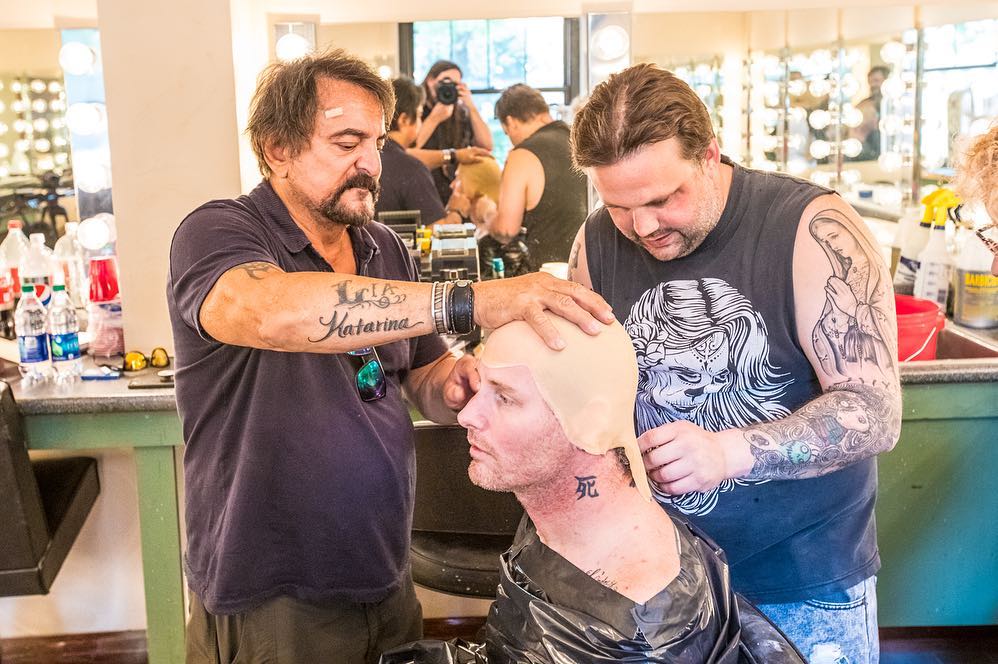 Slipknot: Corey Taylor divulga imagens da produção de nova máscara