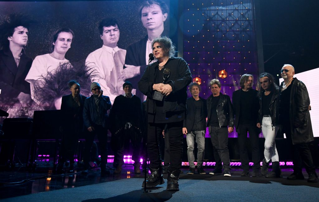 The Cure entra para o Rock & Roll Hall of Fame; assista show
