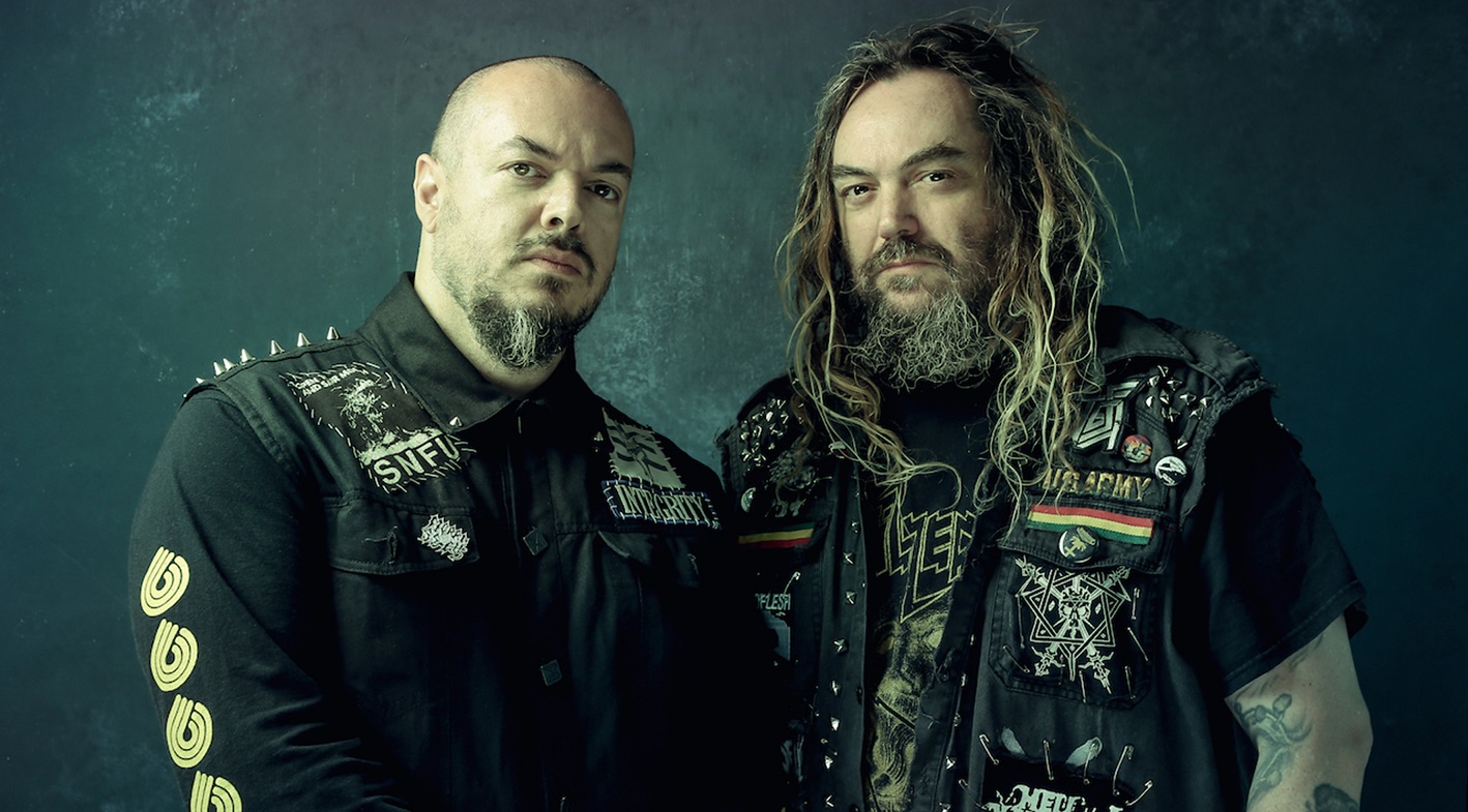 Max e Iggor Cavalera retornam ao Brasil em turnê com clássicos do Sepultura