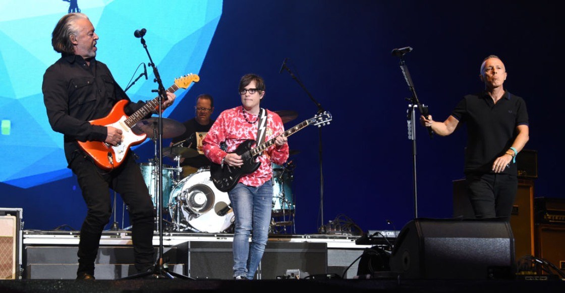 Weezer e Tears For Fears tocam juntos clássico no Coachella; assista
