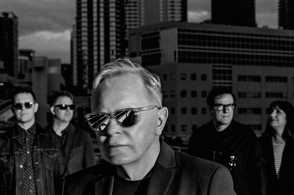 New Order divulga versão ao vivo de ‘Ultraviolence’