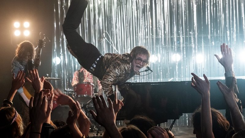 ‘Rocketman’ explora glamour e bastidores da carreira de Elton John