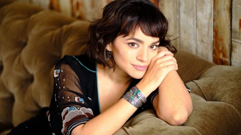 Norah Jones anuncia três shows no Brasil