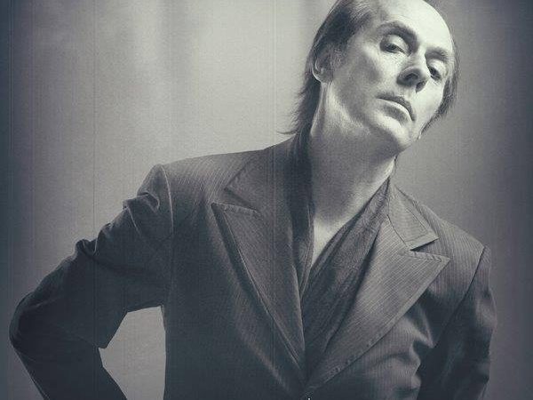Peter Murphy, do Bauhaus, é internado após sofrer infarto