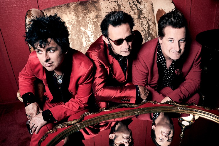 Green Day cancela turnê por causa do coronavírus