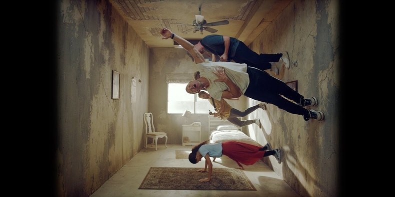 Coldplay lança clipe do novo single ‘Orphans’