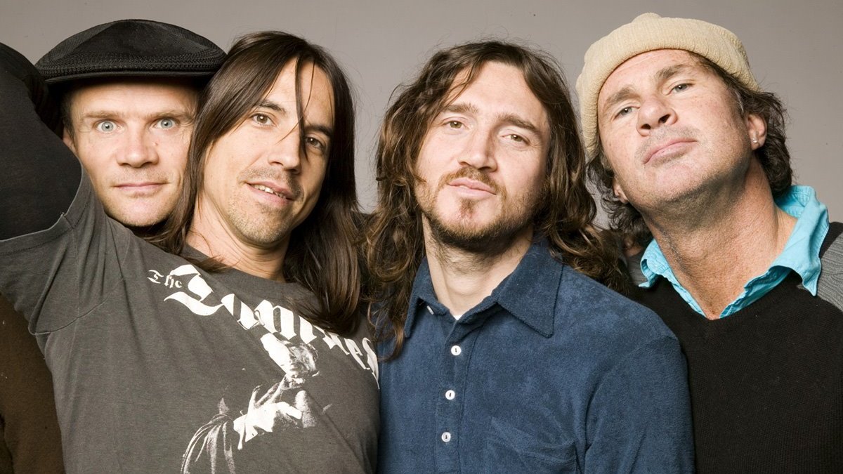 Red Hot Chili Peppers volta ao estúdio com John Frusciante; veja fotos