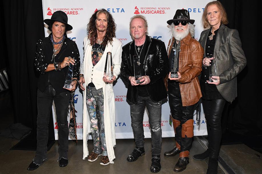 Joey Kramer participa de homenagem ao Aerosmith no MusiCares
