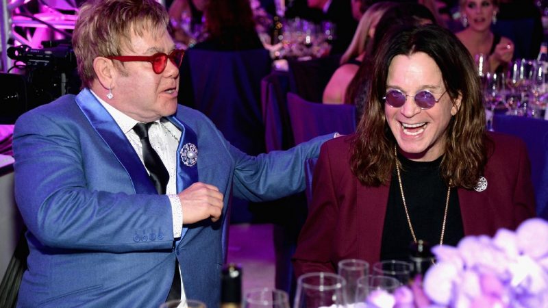 Ozzy Osbourne e Elton John trabalham em nova música