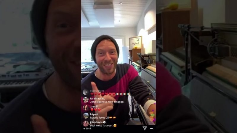 Chris Martin, do Coldplay, transmite show pela internet em meio a quarentena; assista
