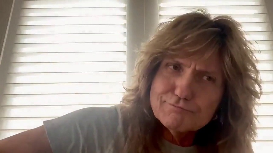 David Coverdale, do Whitesnake, lança ‘Coronavirus Blues’