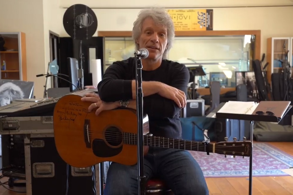 Jon Bon Jovi pede ajuda aos fãs para escrever música sobre coronavírus