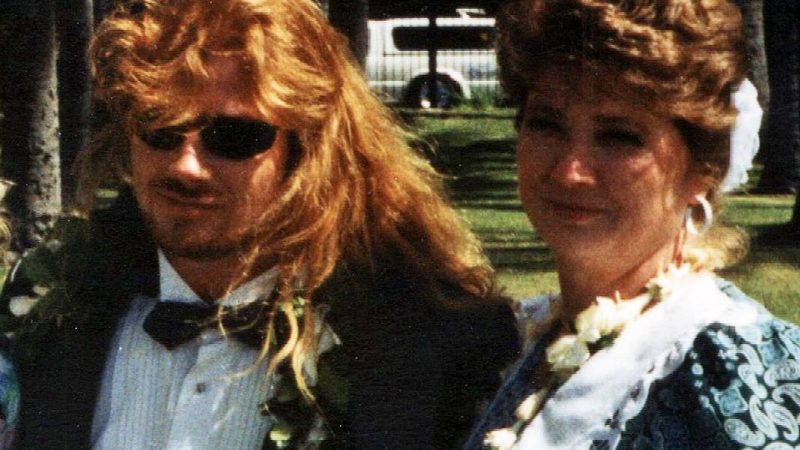 Dave Mustaine, do Megadeth, lamenta morte de irmã