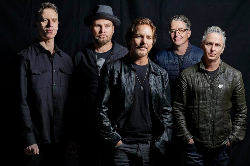 Pearl Jam cancela shows após dois membros testarem positivo para Covid-19