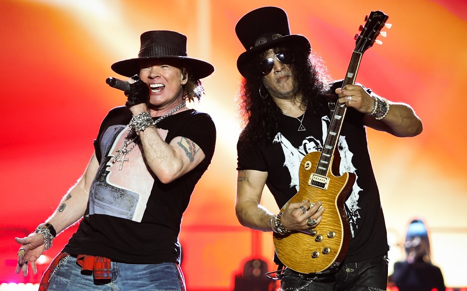 Slash afirma que está focado no novo álbum do Guns N’ Roses
