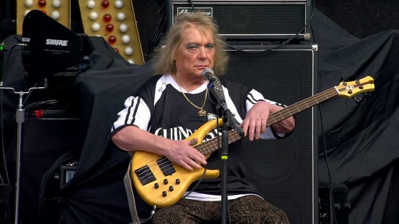 Steve Priest, baixista do The Sweet, morre aos 72 anos