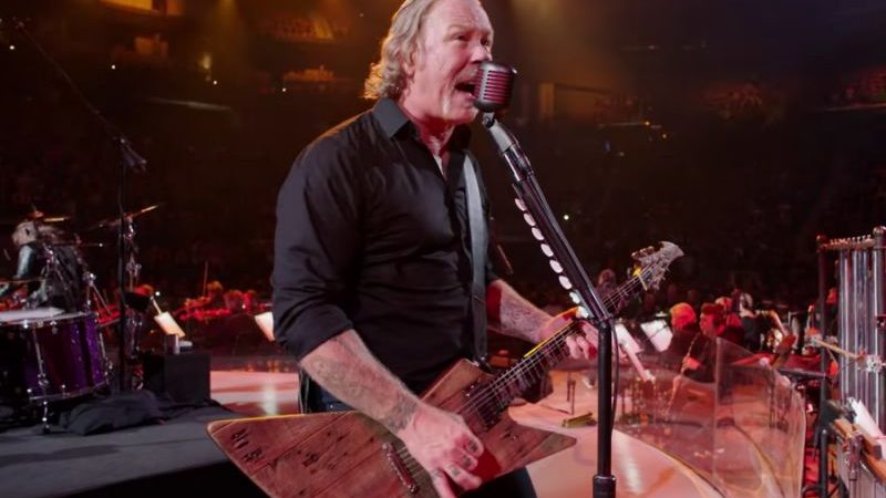Metallica lança clipe ao vivo de ‘Moth Into Flame’, do álbum ‘S&M²’