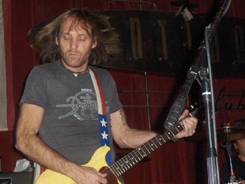 Morre Ron ‘Rontrose’ Heathman, guitarrista do Supersuckers
