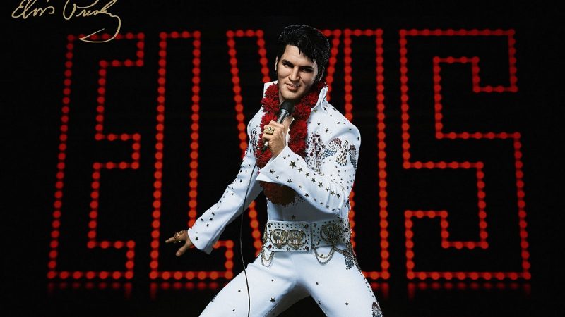 Elvis Presley ganha estátua colecionável de luxo