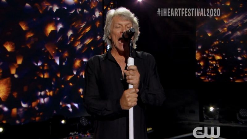 Bon Jovi realiza show no iHeartRadio Music Festival; assista