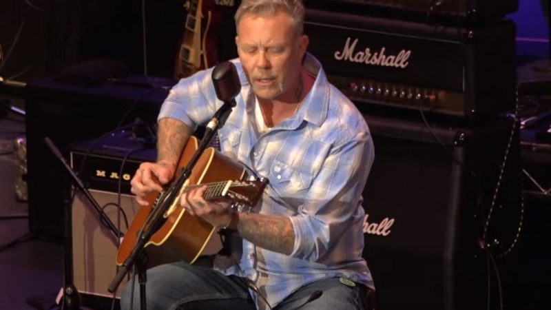 Confira vídeo de James Hetfield, do Metallica, tocando ‘Baby Hold On’ de Eddie Money