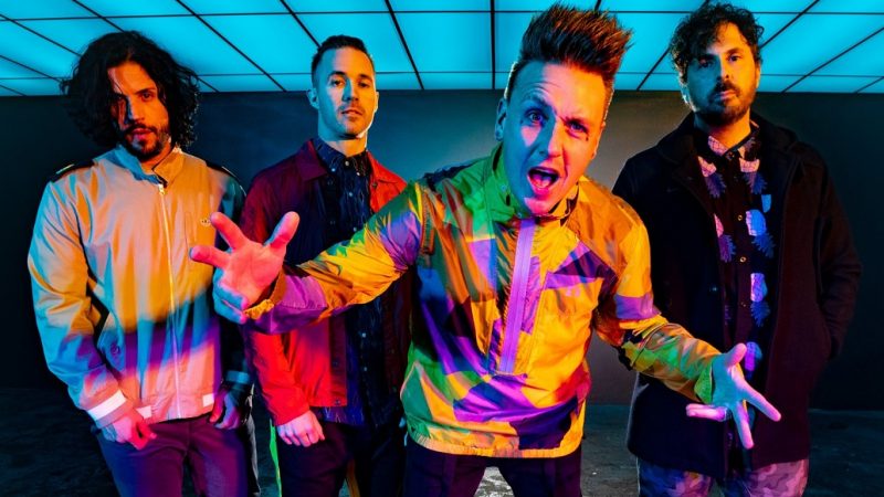 Papa Roach faz cover de ‘Song 2’, do Blur; assista