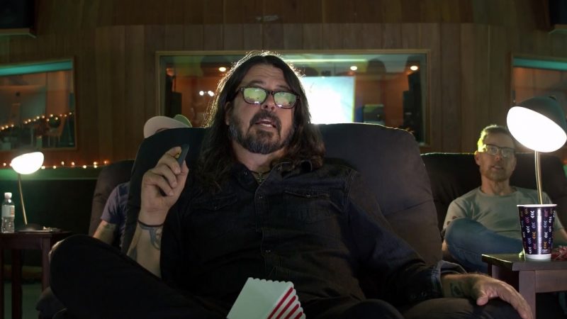 Foo Fighters recorda 25 anos de carreira em novo documentário; assista