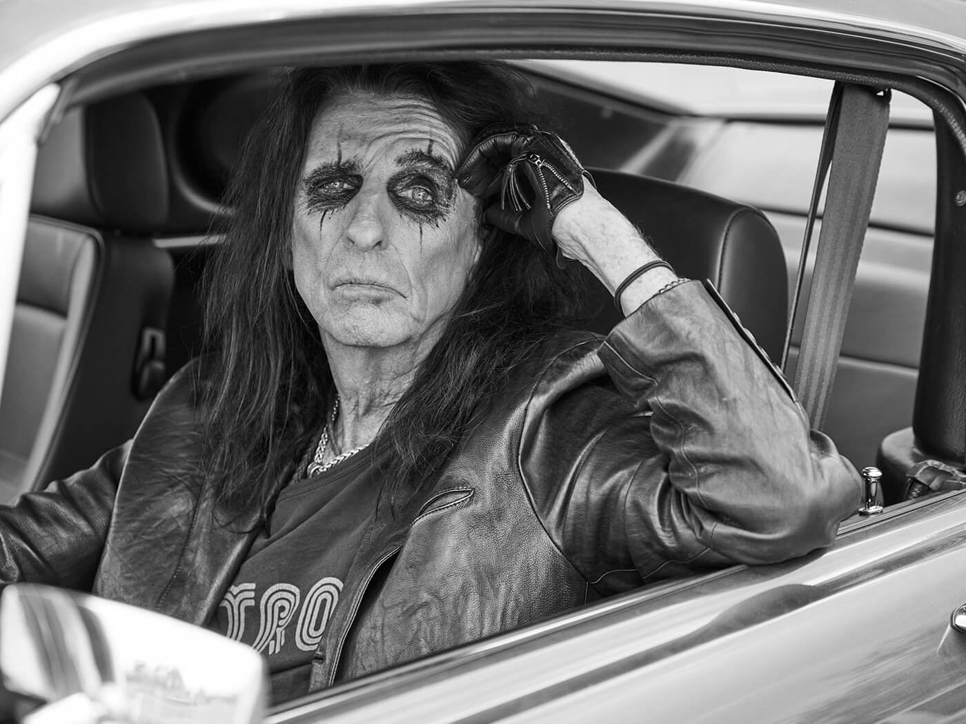 Alice Cooper celebra aniversário com novo single “Social Debris”; ouça