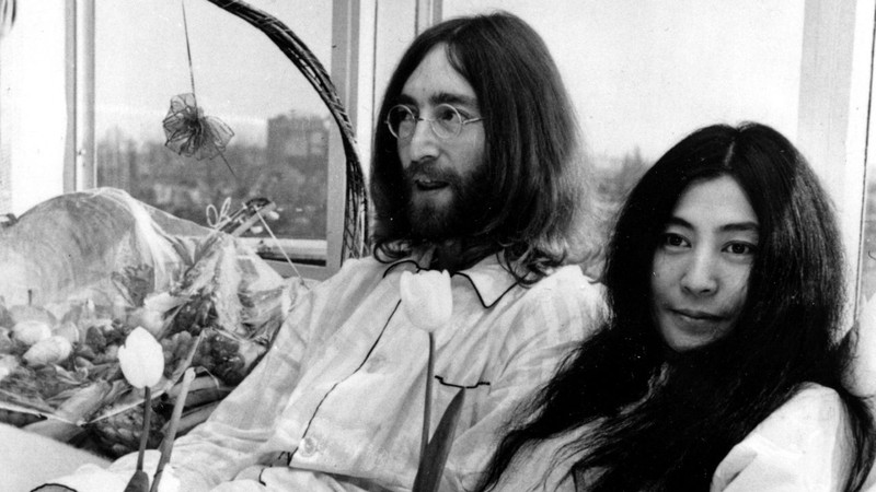 Novo vídeo de ‘Isolation’ mostra casa de John Lennon e Yoko Ono