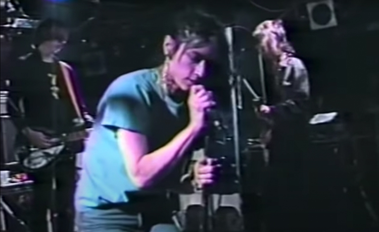 Sonic Youth divulga vídeo raro tocando The Stooges com J Mascis, do Dinosaur Jr, em 1987