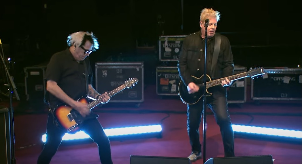 Offspring toca ao vivo faixa-título do álbum ‘Let The Bad Times Roll’; assista