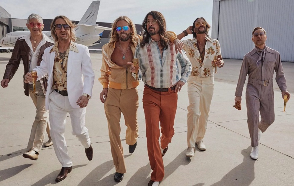 Foo Fighters anuncia álbum em homenagem ao Bee Gees