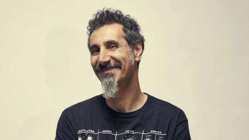 Serj Tankian, do System Of A Down, lança clipe de 'How Many Times?'