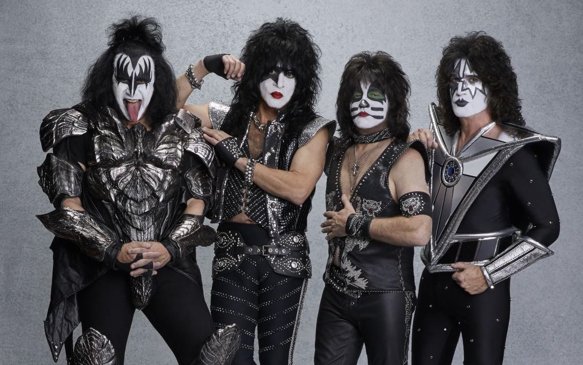 KISS pode continuar sem integrantes originais, diz Paul Stanley