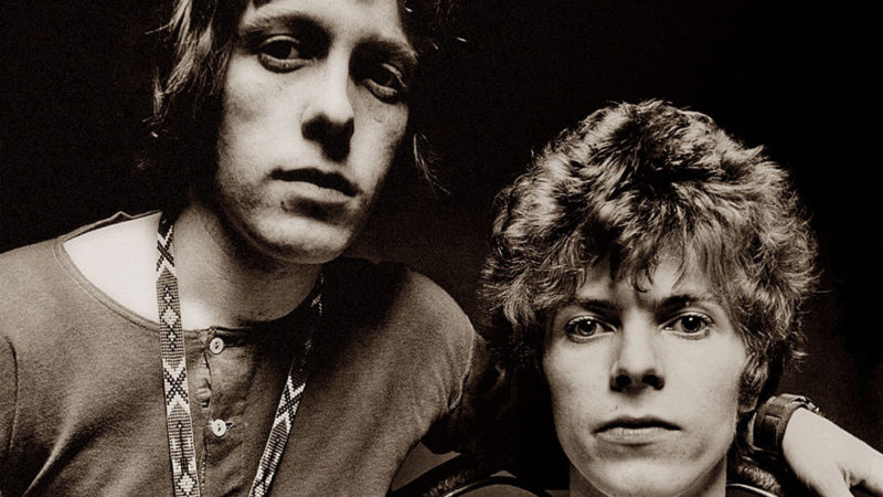 Morre John 'Hutch' Hutchinson, guitarrista de David Bowie em 'Space Oddity'