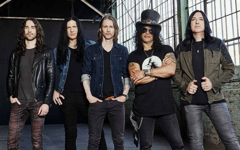Slash lançará novo álbum com selo da Gibson